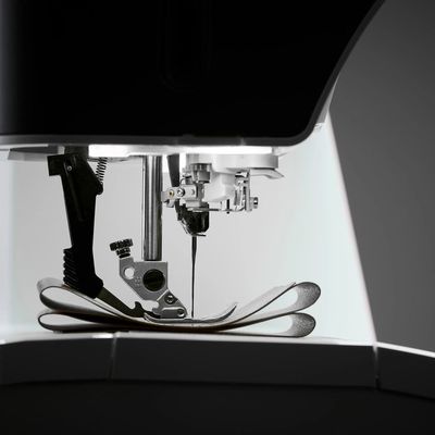 Pfaff Quilt Expression 725