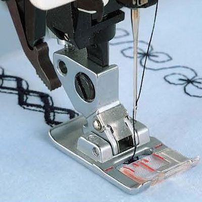 (5H19) Pfaff FANCY STITCH FOOT 2A