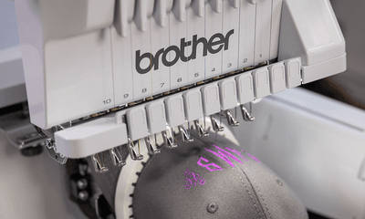 KAMPANJE med BORD Brother PR1060W broderimaskin