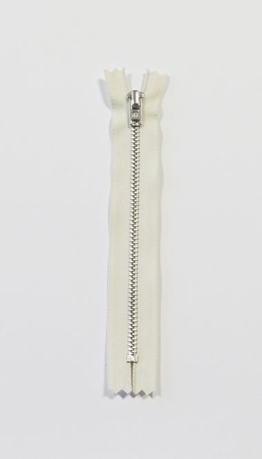Hovedbilde Ecru - 4mm fast metall glidelås 20cm