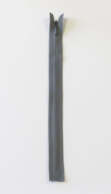  YKK 4MM USYNLIG, FAST F. M. GRÅ 20 CM
