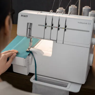 Kampanje PFAFF HobbyLock 2.5 overlock (3etg)